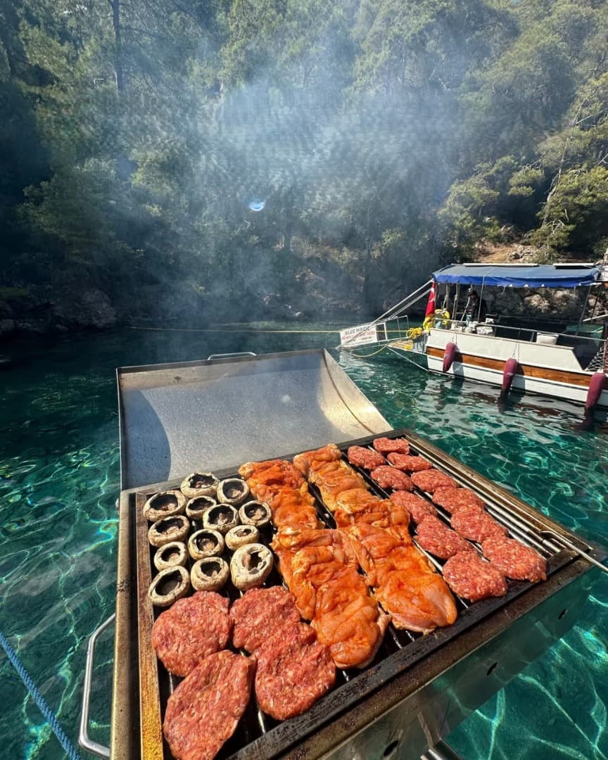 Fethiye'de Günübirlik Tur Teknesi - 5