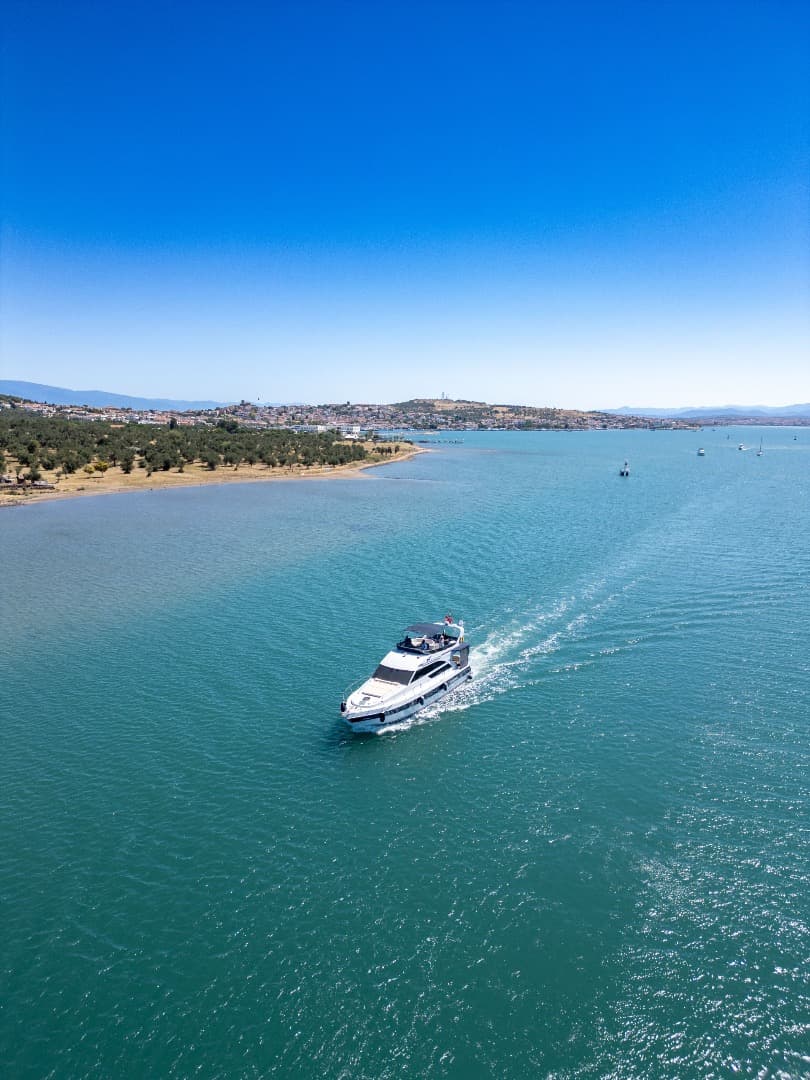 Ayvalıkta konaklamalı &günübirlik&midilli yat turu - 2