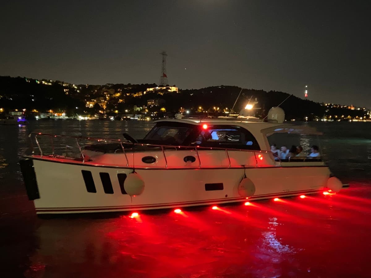 Boğaz'da 12 Kişilik Tekne - 3