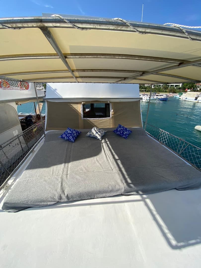 Göcek’te 4 Kişi Kapasiteli Konaklamalı Tekne - 2