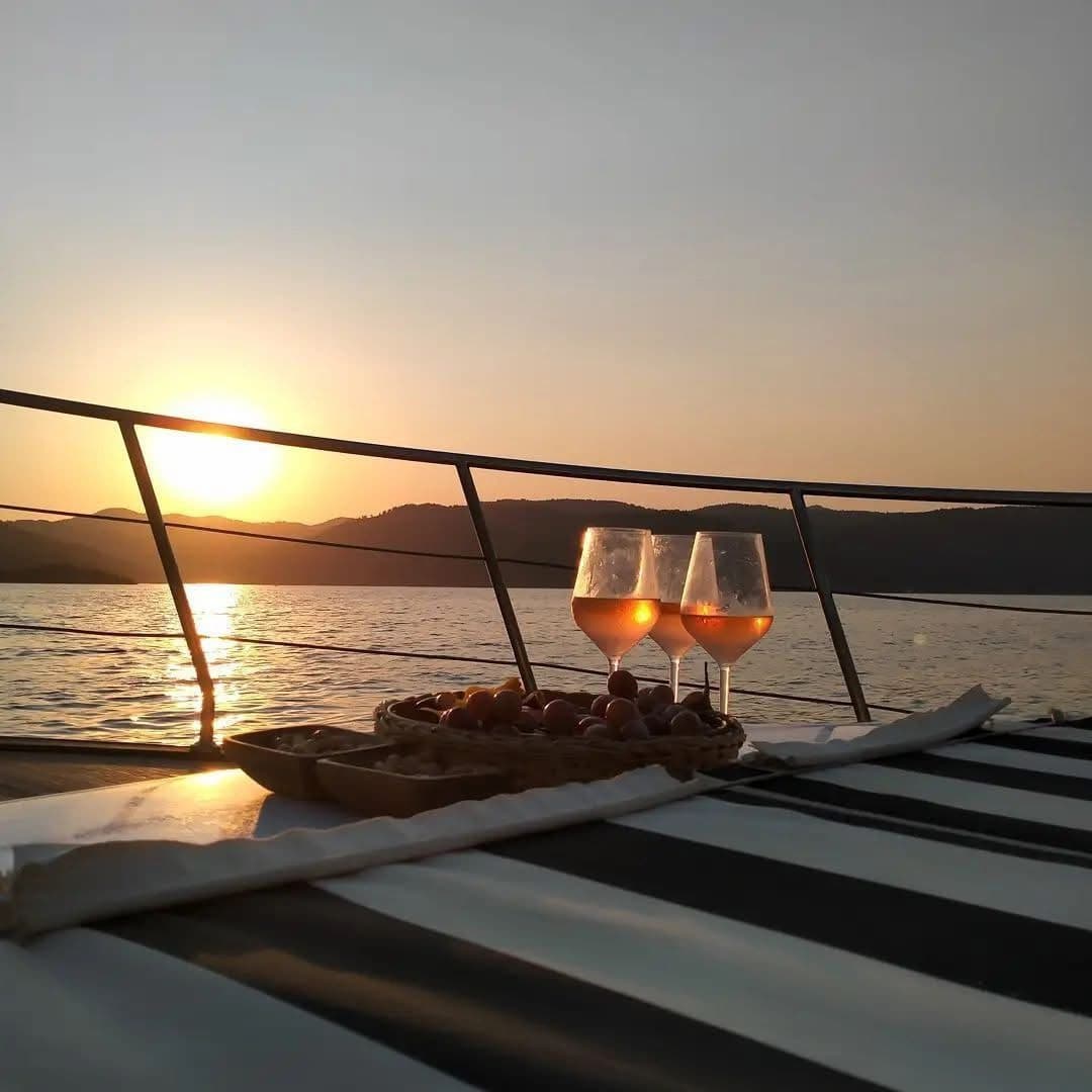 uygun fiyatlı konaklamalı tekne tatili - 4