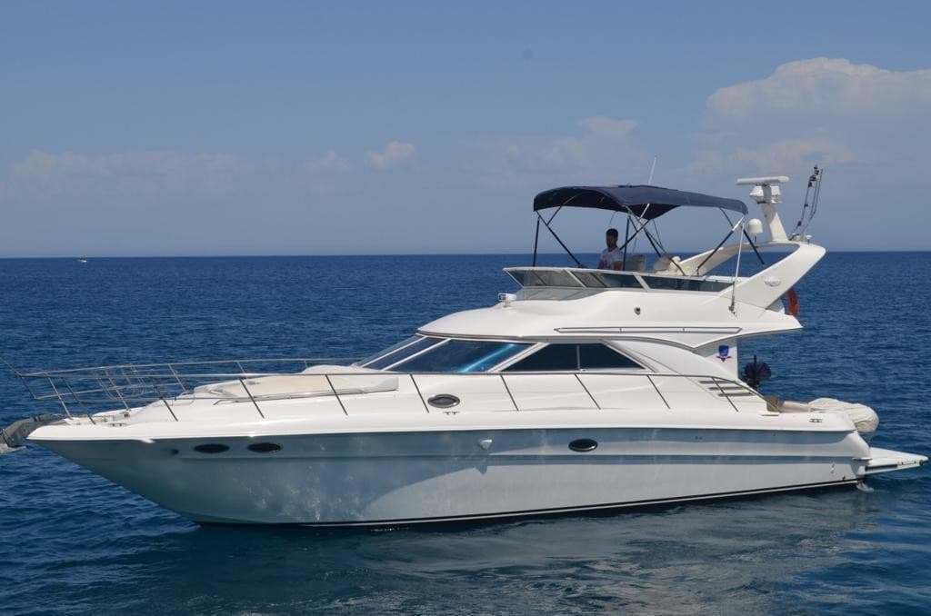 Kemer'de 10 Kişi Kapasiteli Motoryat - 1