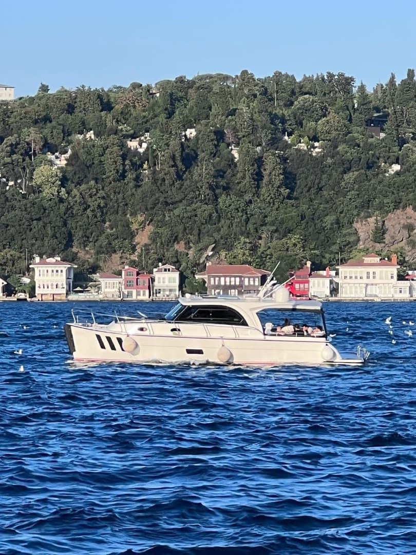 Boğaz'da 12 Kişilik Tekne - 1