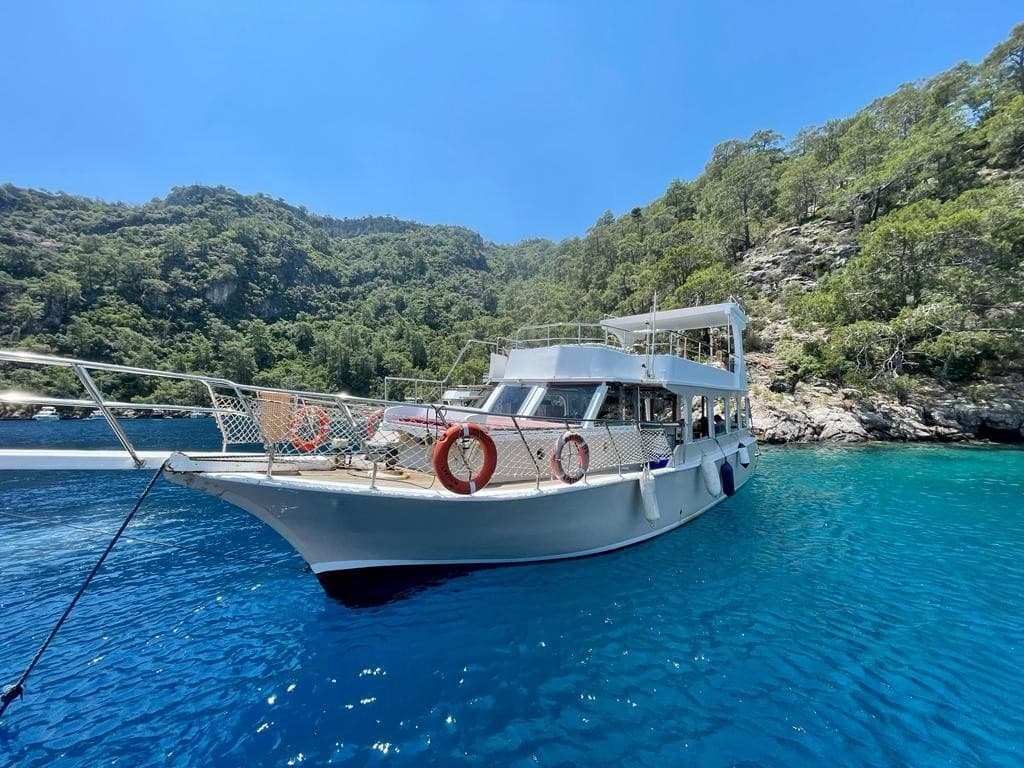 Fethiye'de Günübirlik Tur Teknesi - 1