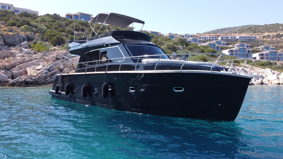 Bodrum'da 15 metre Motoryat - 1