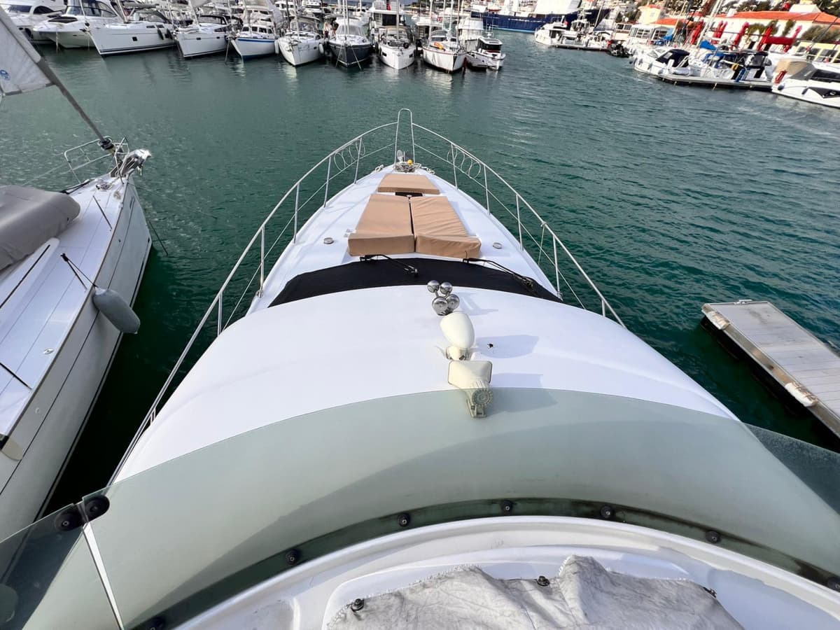 Çeşme'de 18 Metre Motoryat - 5