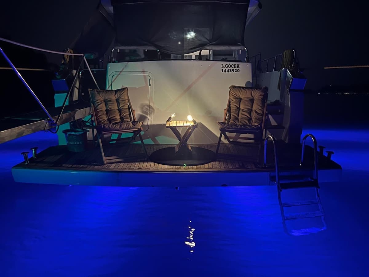 Göcek'de 22 Metre Motoryat - 5