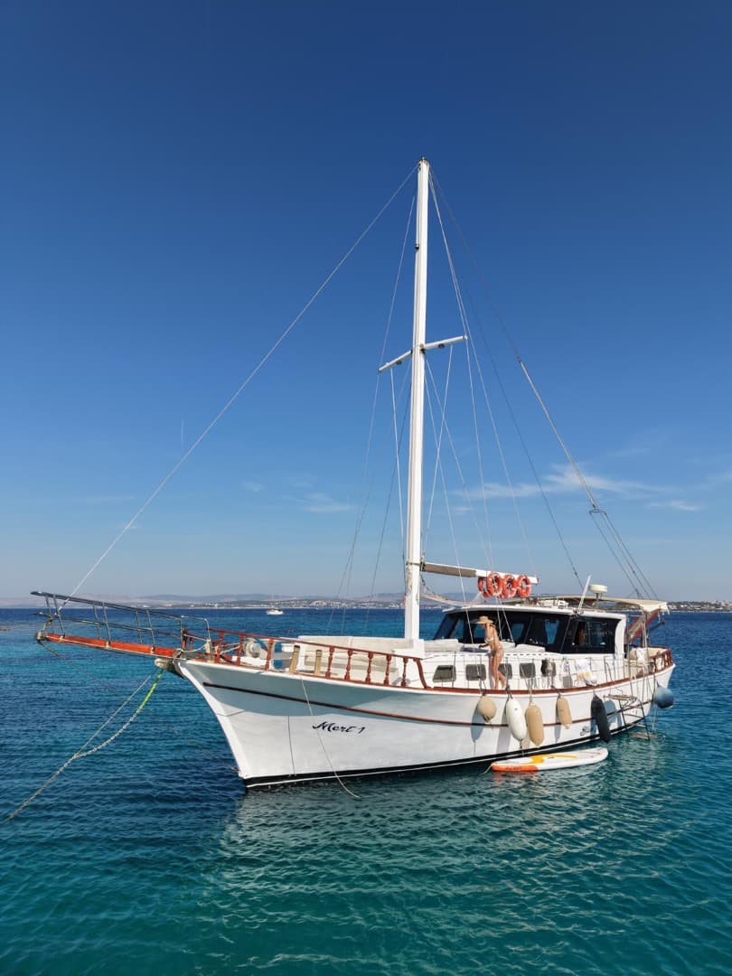 Çeşme'de 20 Metrelik Gulet - 1