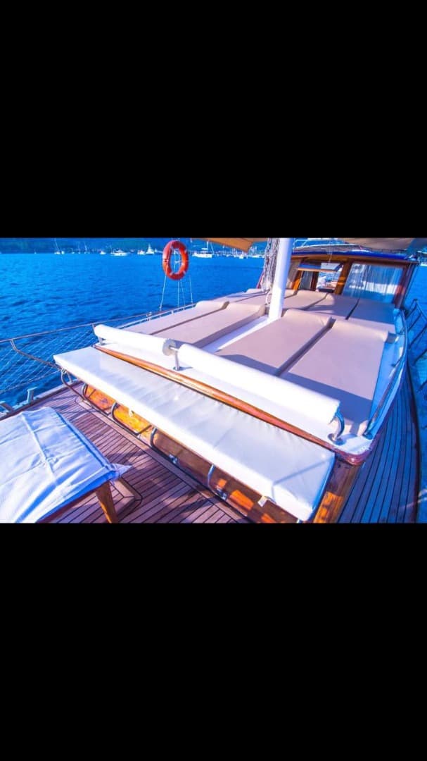 Göcek’te  Muhafazakar Kadın Kaptanlı Tekne Tatili - 3