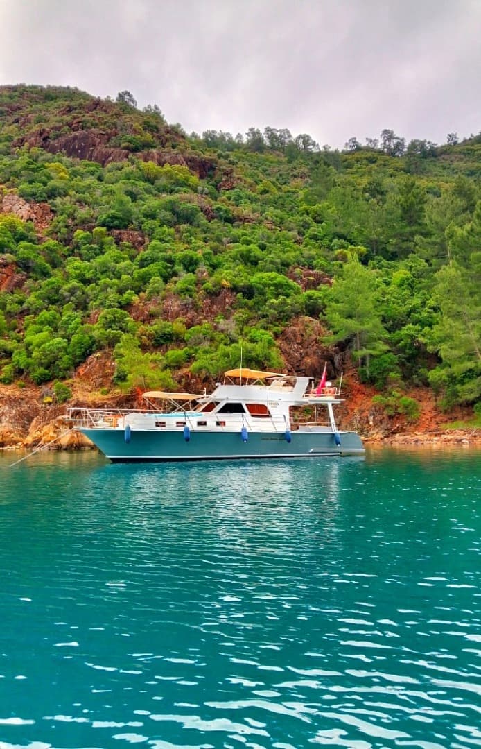 Göcek'te 6 Kişilik Motoryat - 3