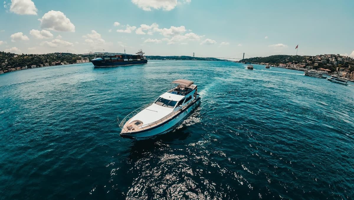 İstanbul'da 24 metre Motoryat - 1