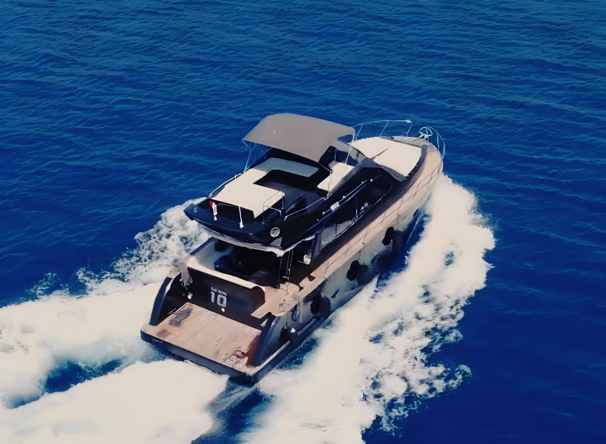 Bodrum'da 15 metre Motoryat - 2