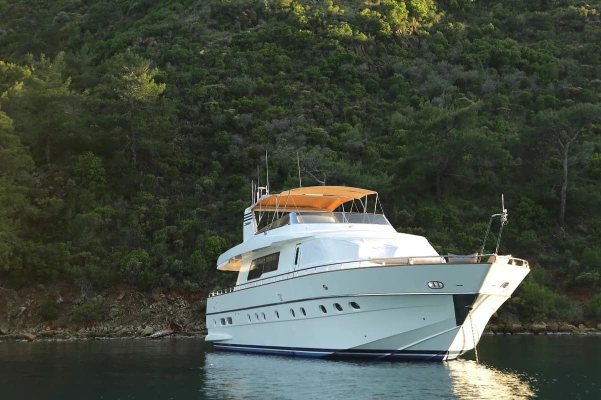 Göcek'de 26 Metre Motoryat - 2