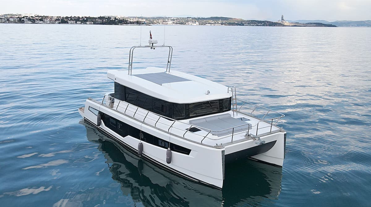 Göcek'de 4 Kabin Power Katamaran - 5