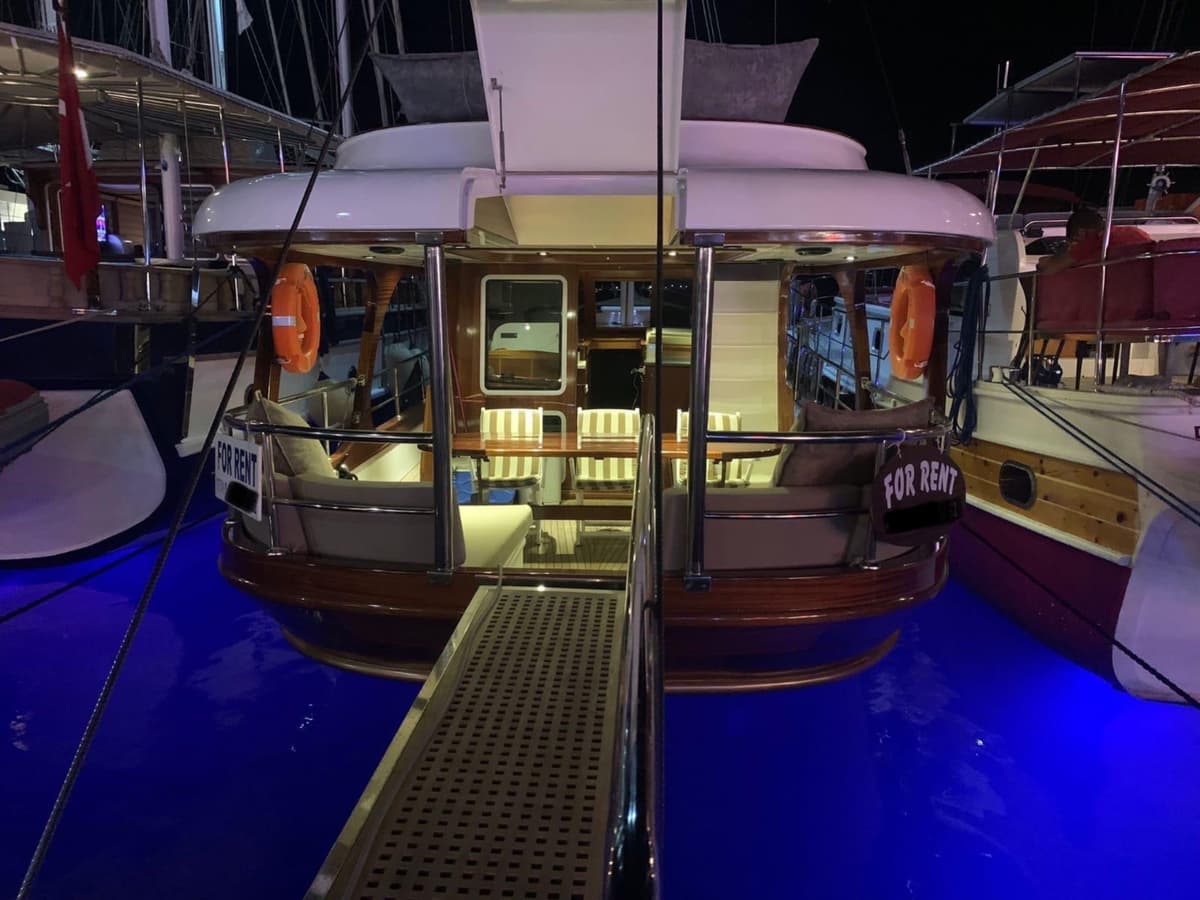 Marmaris kalkışlı 9 kişi kapasiteli Gulet - 2