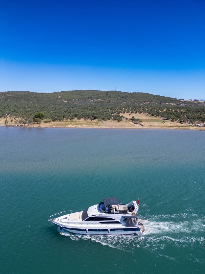 Cunda adasında özel yat turu
 - 2