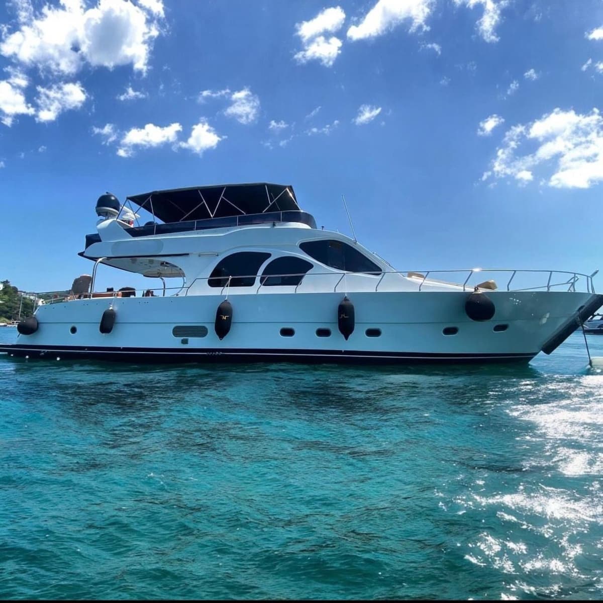 Bebek'de 12 Kişi Kapasiteli Motoryat - 3