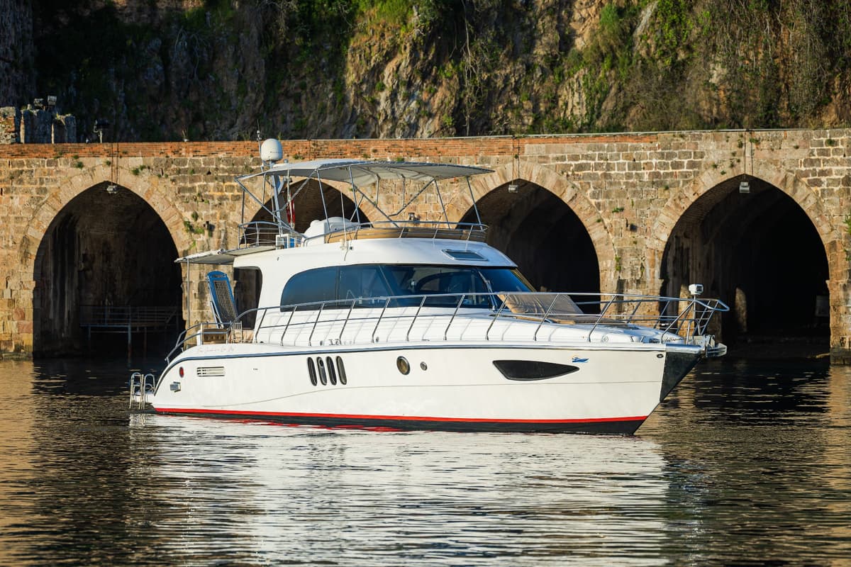 Alanya'da 17 metre Motoryat - 1