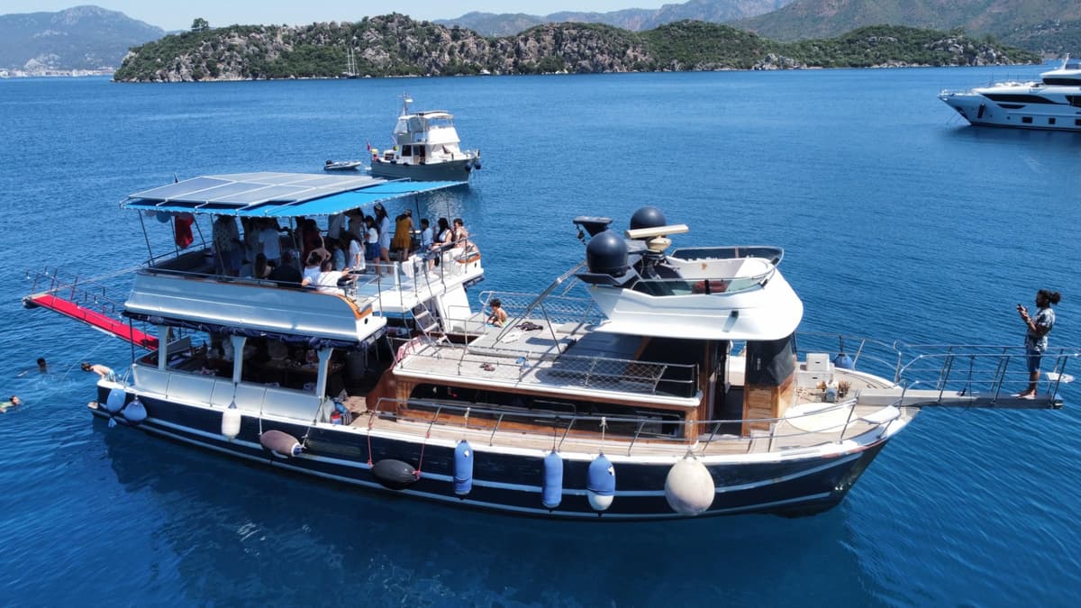 Marmaris'de 48 Kişi Kapasiteli Gezi Teknesi - 3