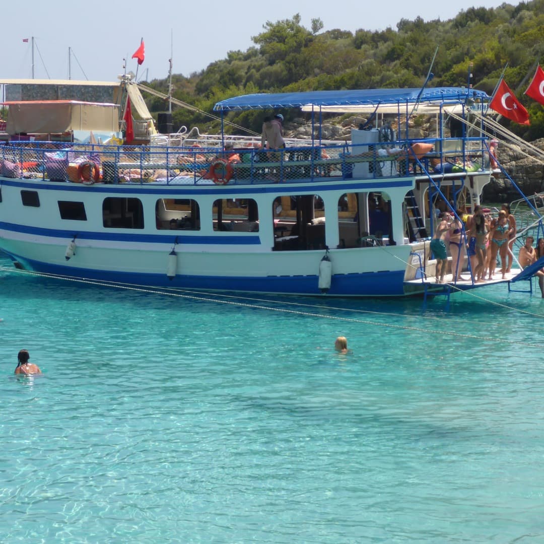 Bodrum Merkez’de 35 Kişilik Tur Teknesi - 1