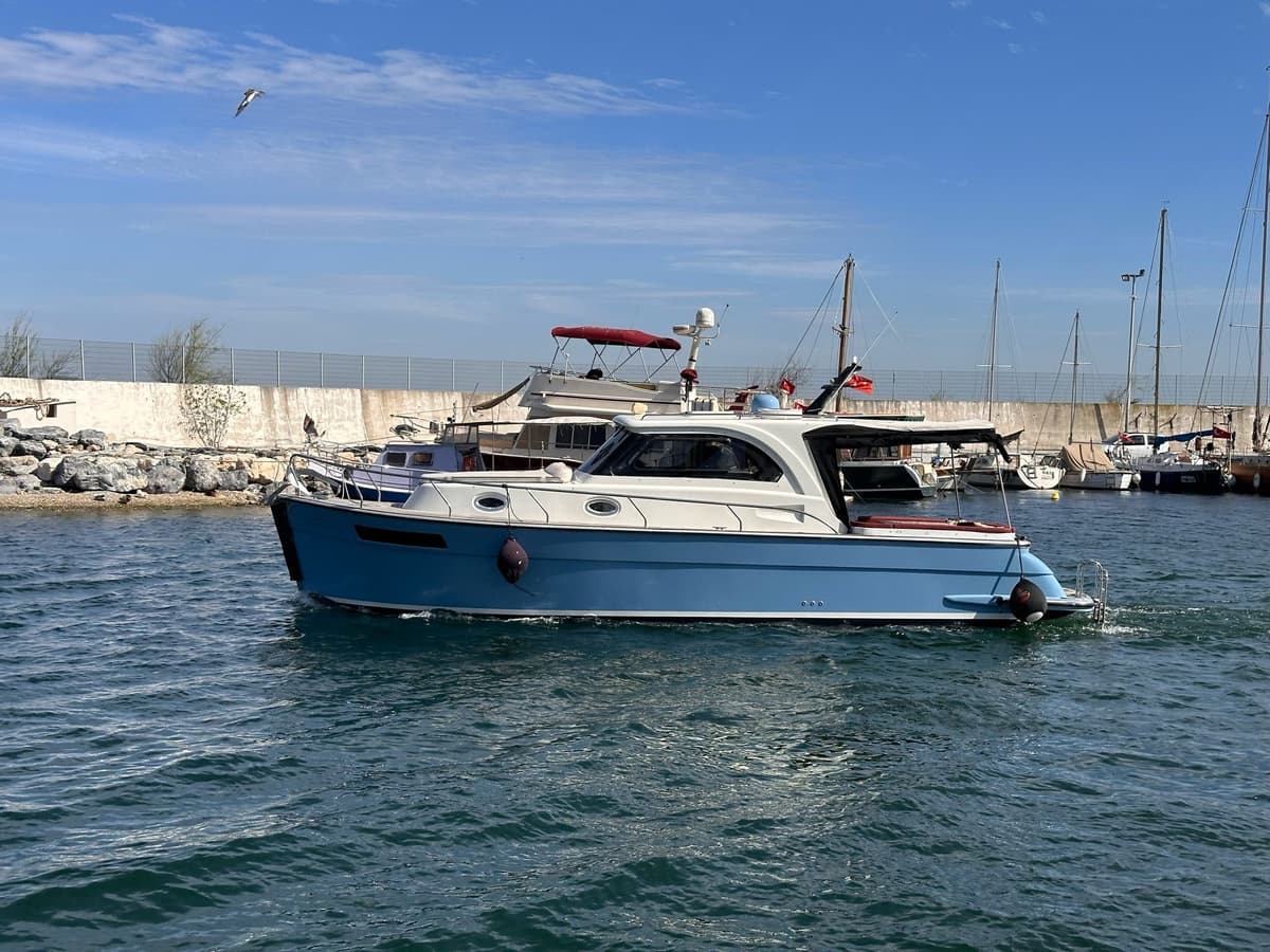 İstanbul Boğazı'nda 10 Kişi Kapasiteli Tur Teknesi - 5