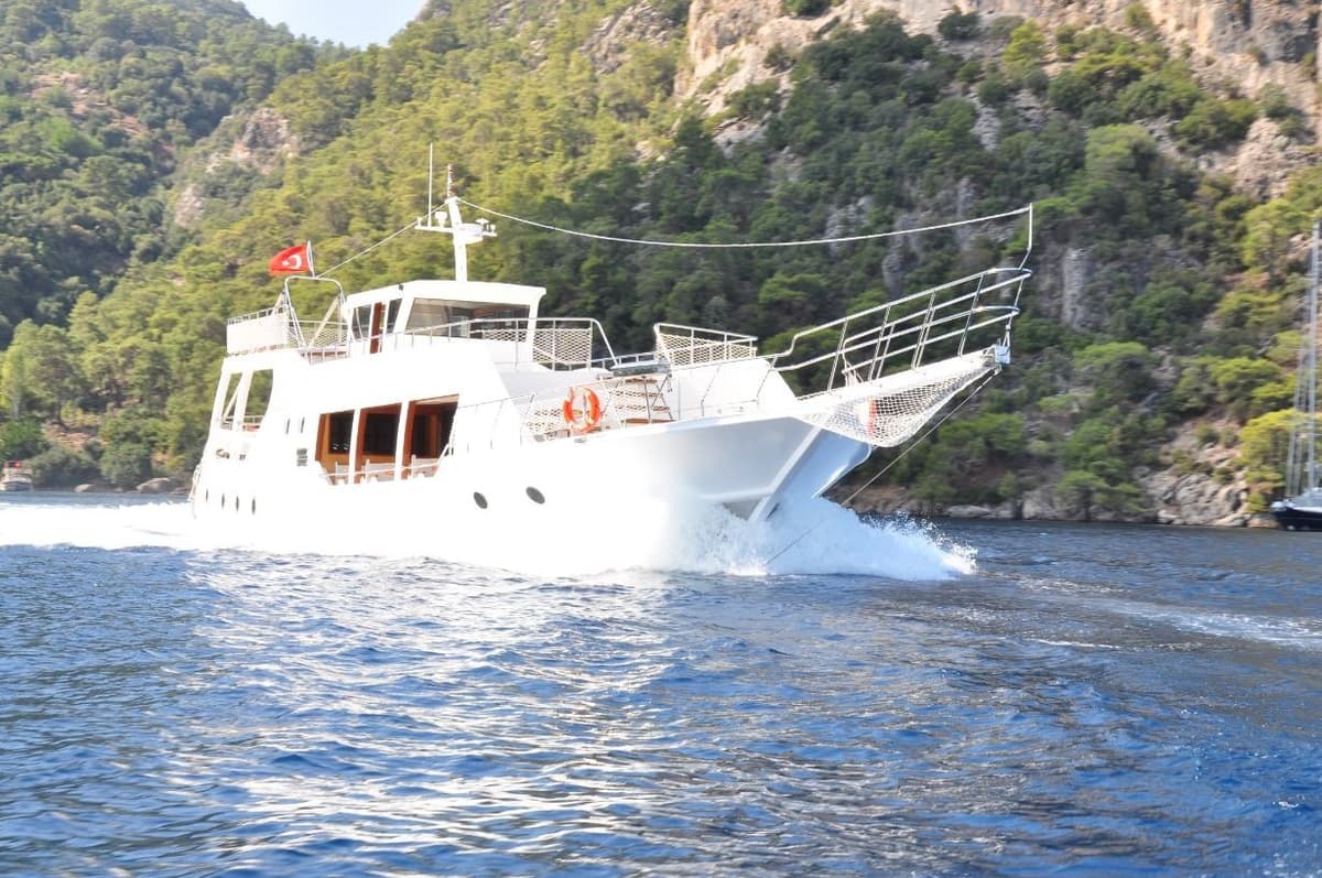 Fethiyede 72 Kişi Kapasiteli Konforlu Motoryat
- 2