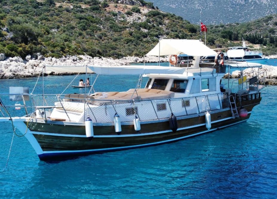 Kaş'ta 10 Kişilik Günübirlik Gulet - 1