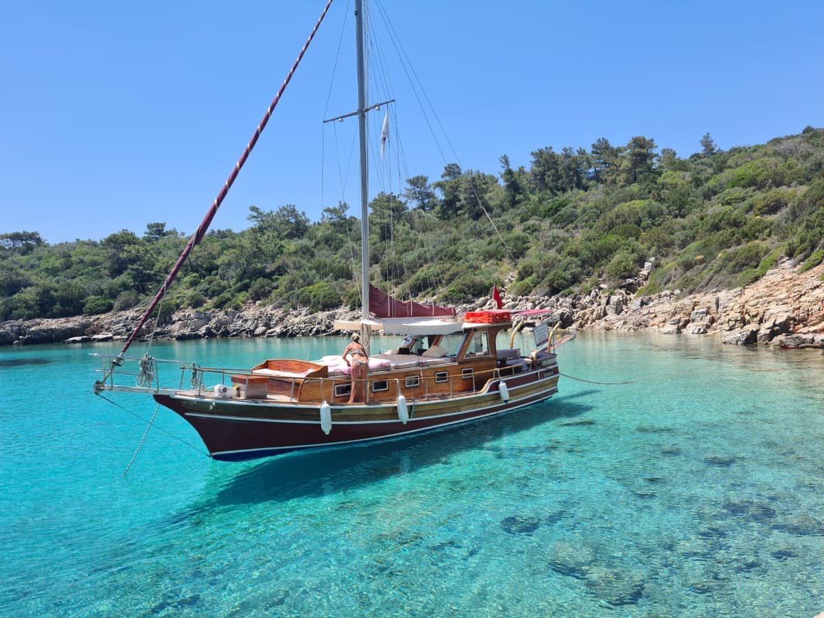 Bodrum'da 12 kişiye kadar gulet - 1