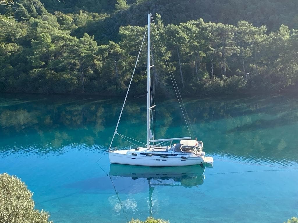 Kaş'ta 3 Kabin Bavaria Cruiser Yelkenli - 1