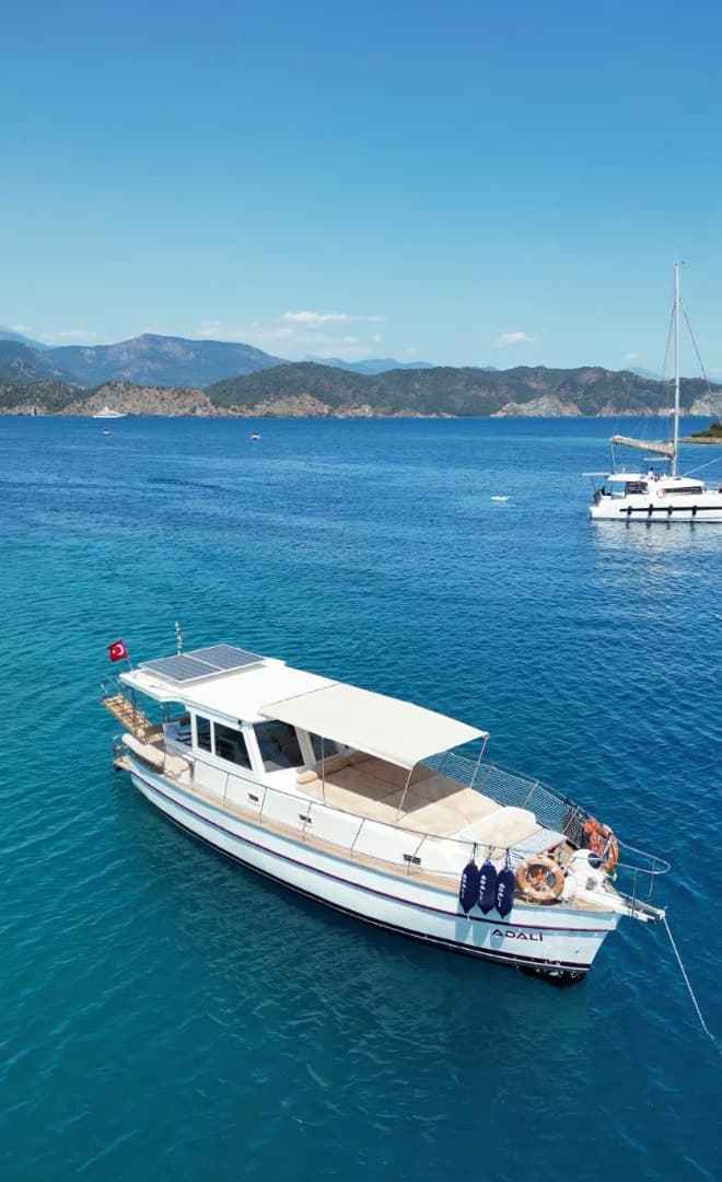 Göcek’te Uygun Fiyatlı 4 Kişilik Gulet - 1