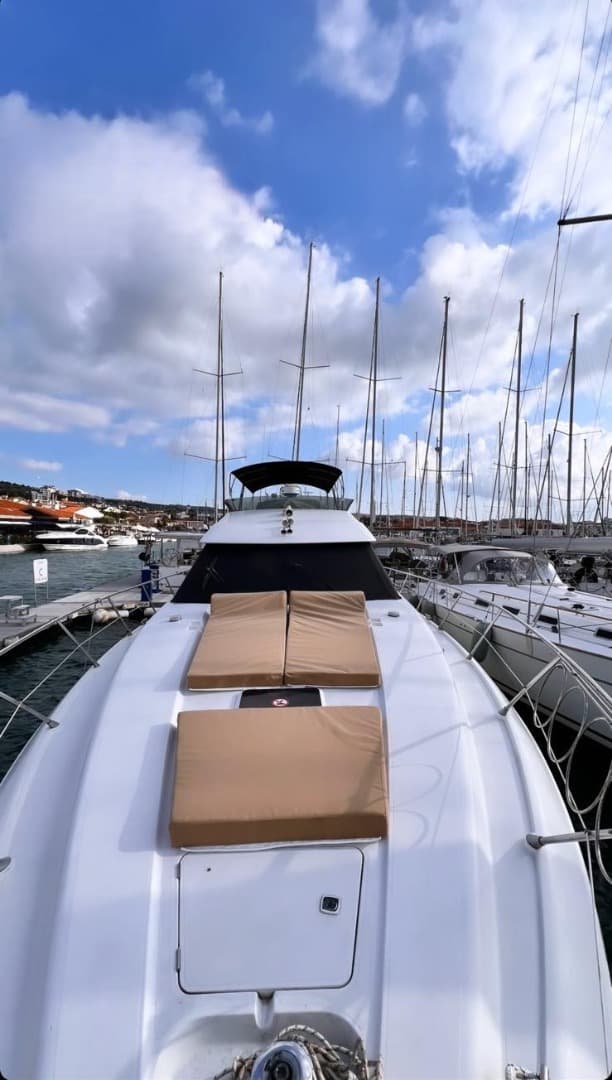 Çeşme'de 18 Metre Motoryat - 2