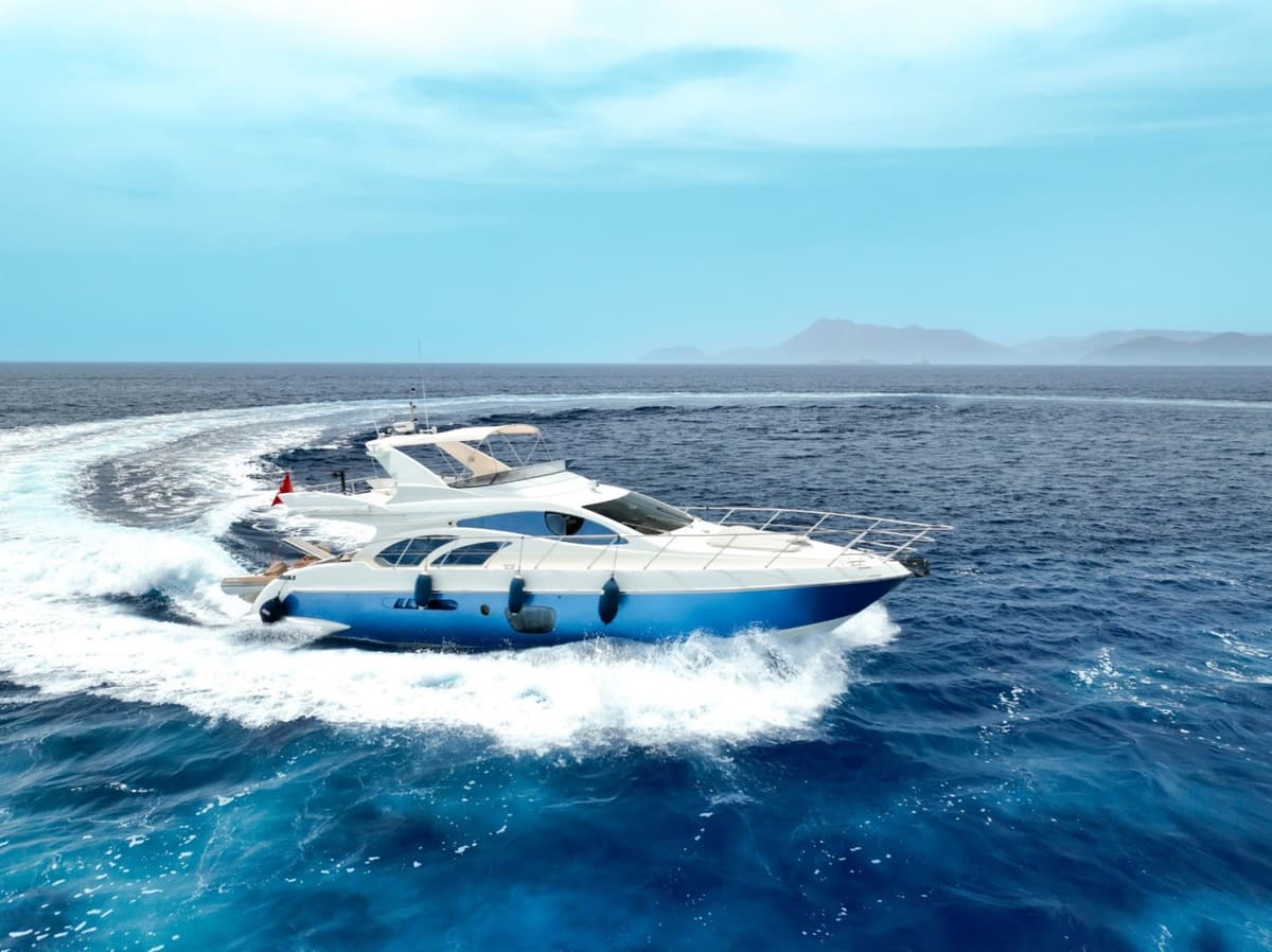 Kemer'de Azimut Motoryat - 3