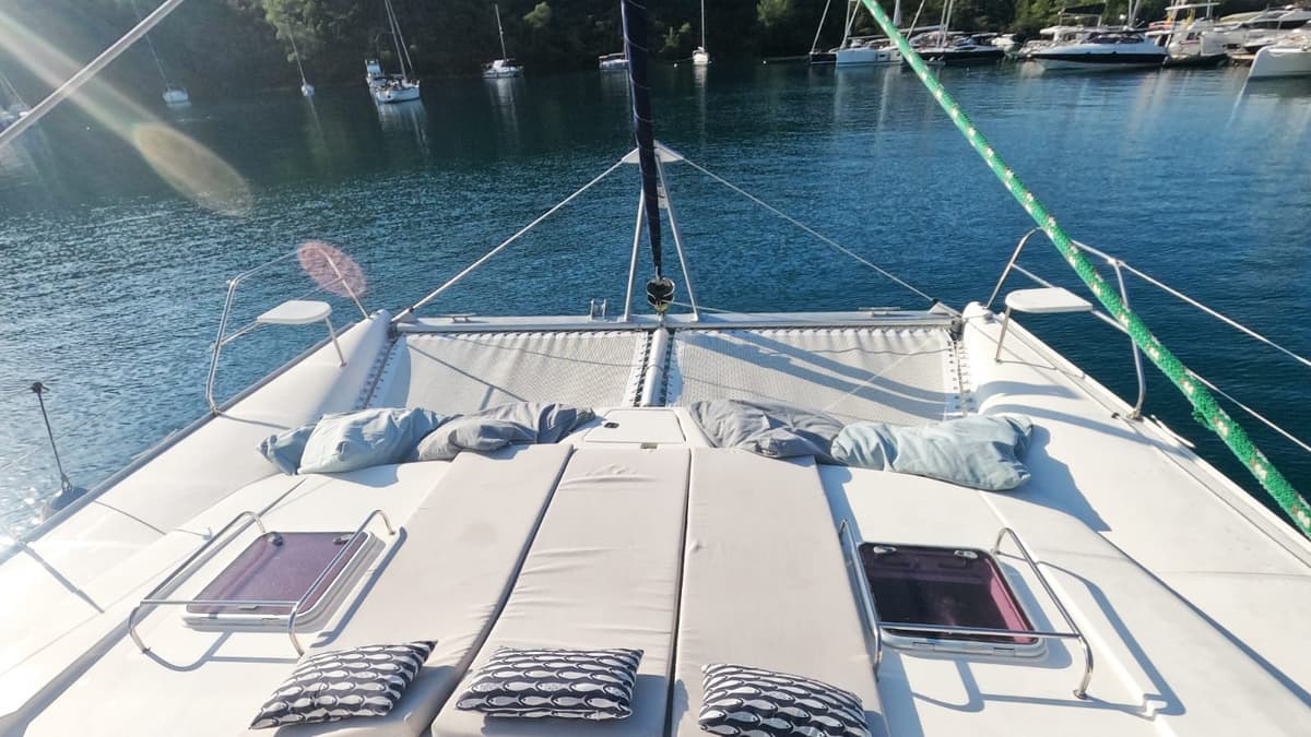 Kaptanlı 4 Kabinli Konforlu Leopard 43 Katamaran - 4