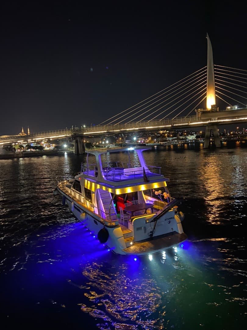 18 Metre Motoryat - 3