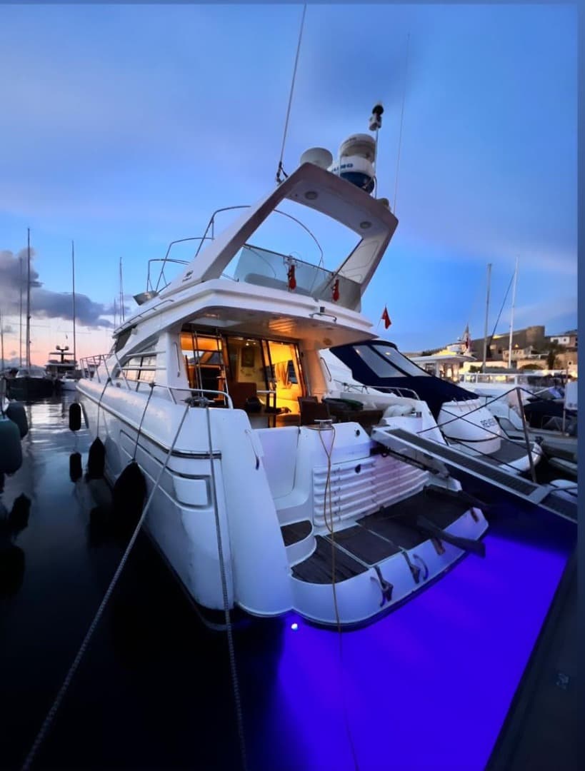 Çeşme'de 18 Metre Motoryat - 4