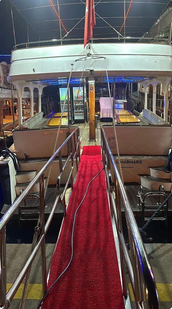 Marmaris'de 48 Kişi Kapasiteli Gezi Teknesi - 4