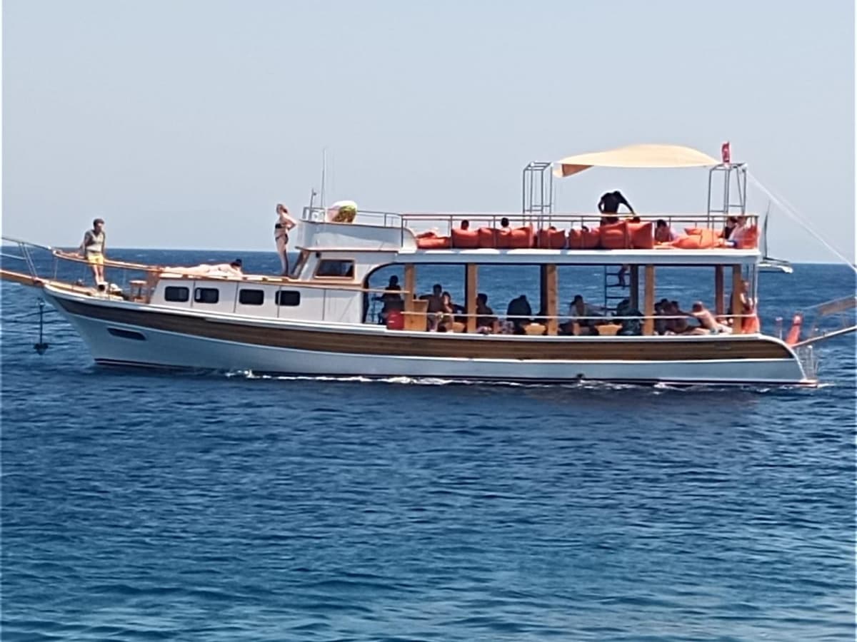 40 Kişi Kapasiteli Toplu Tur Teknesi - 1