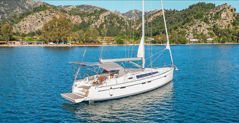Marmaris'te 13 Metre Yelkenli - 4