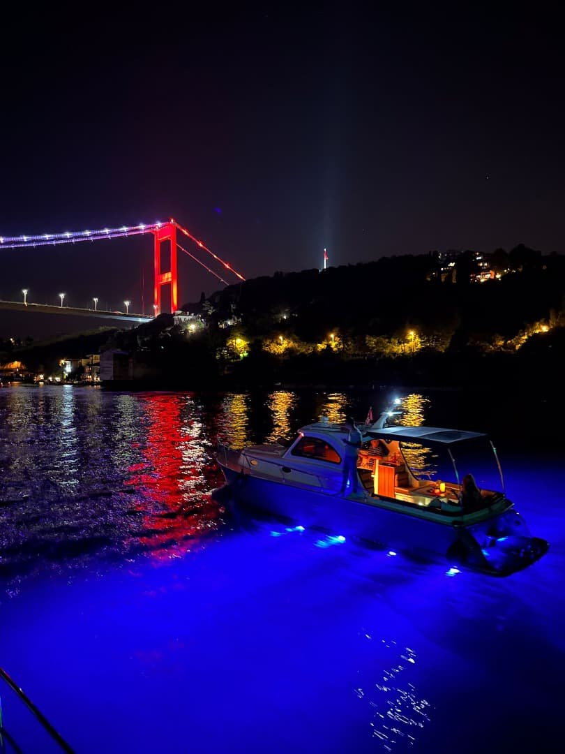 Beykoz çıkışlı 8 kişilik konforlu Motoryat - 4