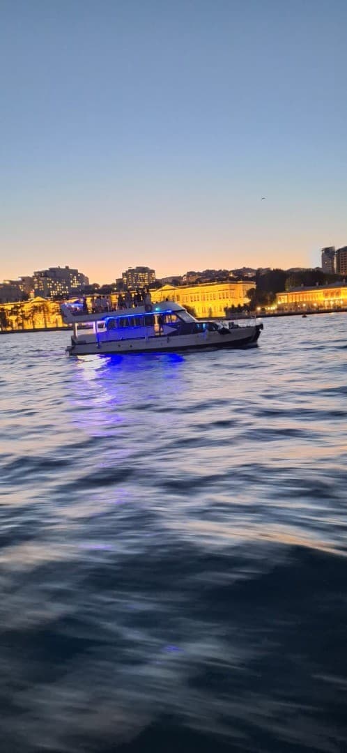 35 Kişiye Kadar Kapasiteli Motoryat Yüzme Turları - 1