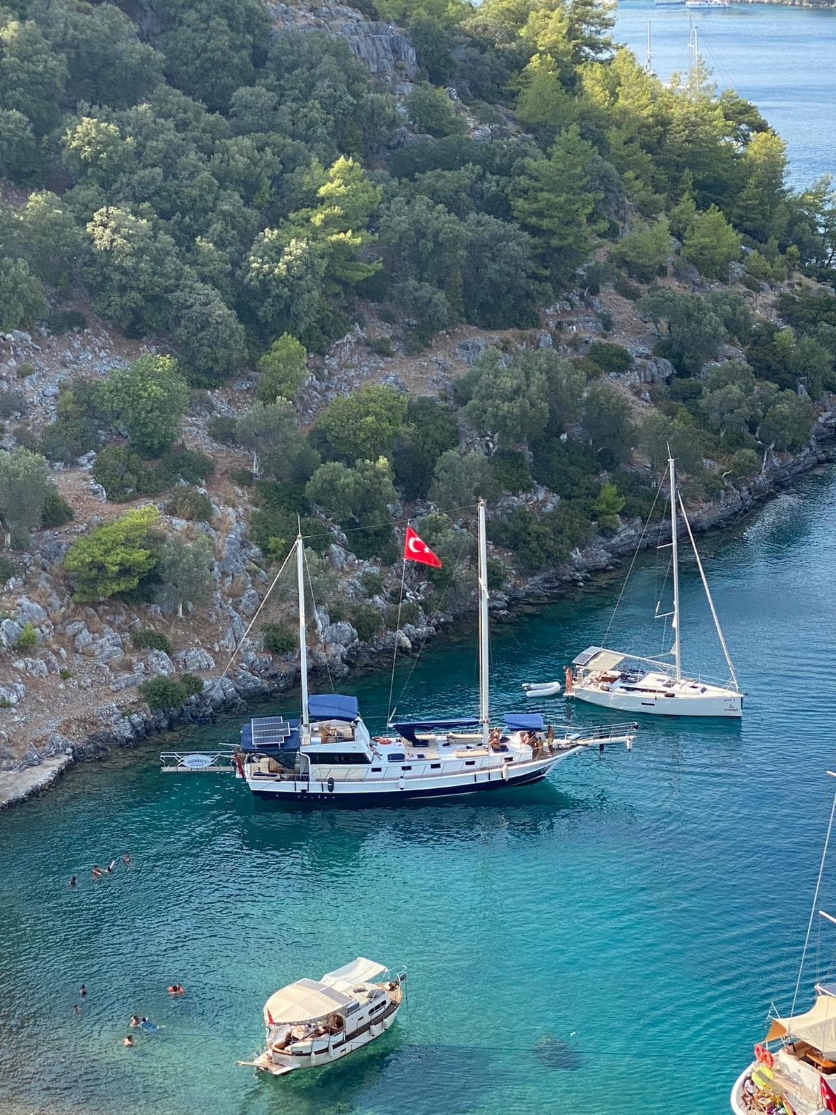Göcek'de 4 kabinli 8 kişilik Gulet - 4