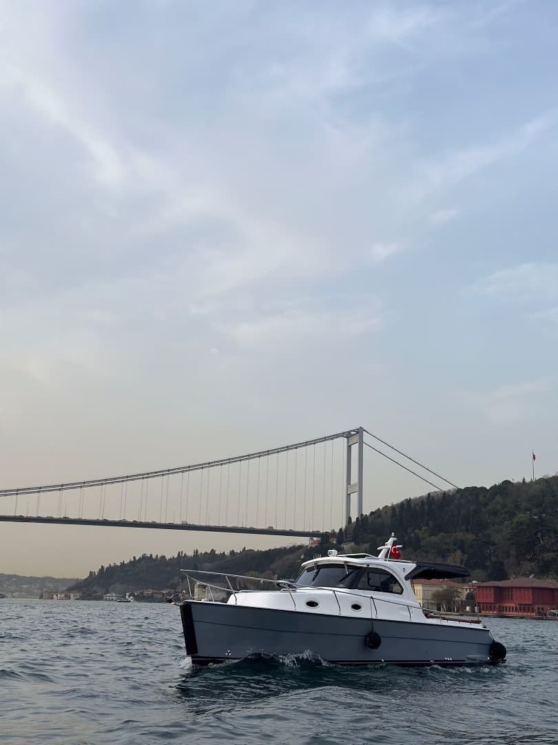 Beykoz çıkışlı 8 kişilik konforlu Motoryat - 3