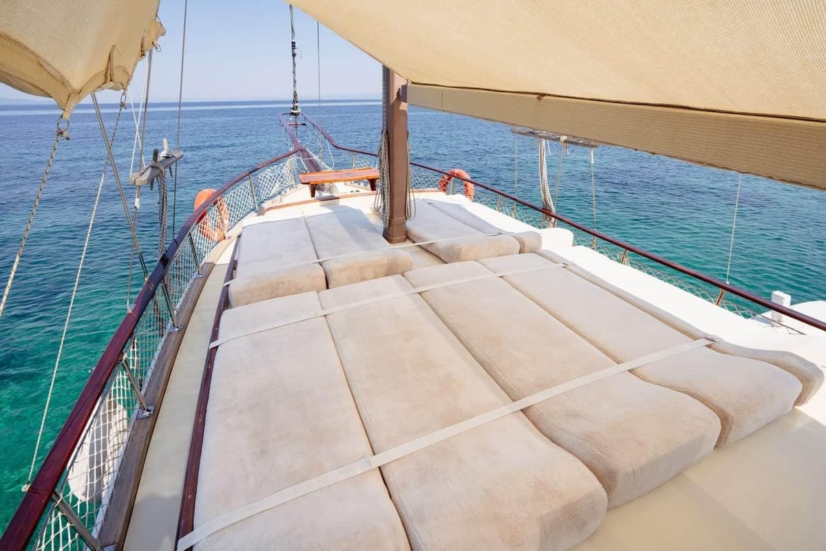 Cunda'da 15 metre Gulet - 5