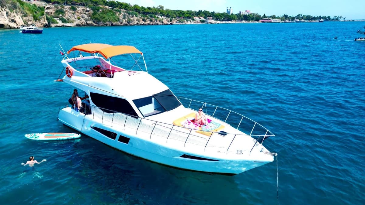 Antalya Private Yacht Tour with Jacuzzi - 2