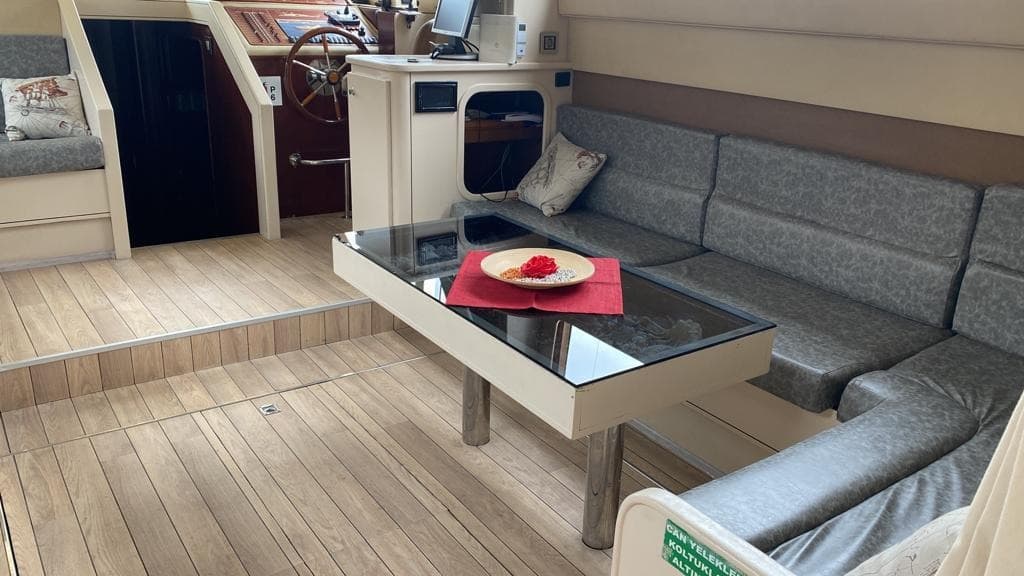 Bebek'de 12 Kişi Kapasiteli Motoryat - 5