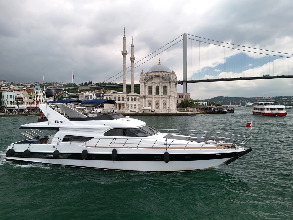 Boğaz’da Tekne Keyfi: Özel Etkinlikler ve Turlar Sizi Bekliyor! - 2