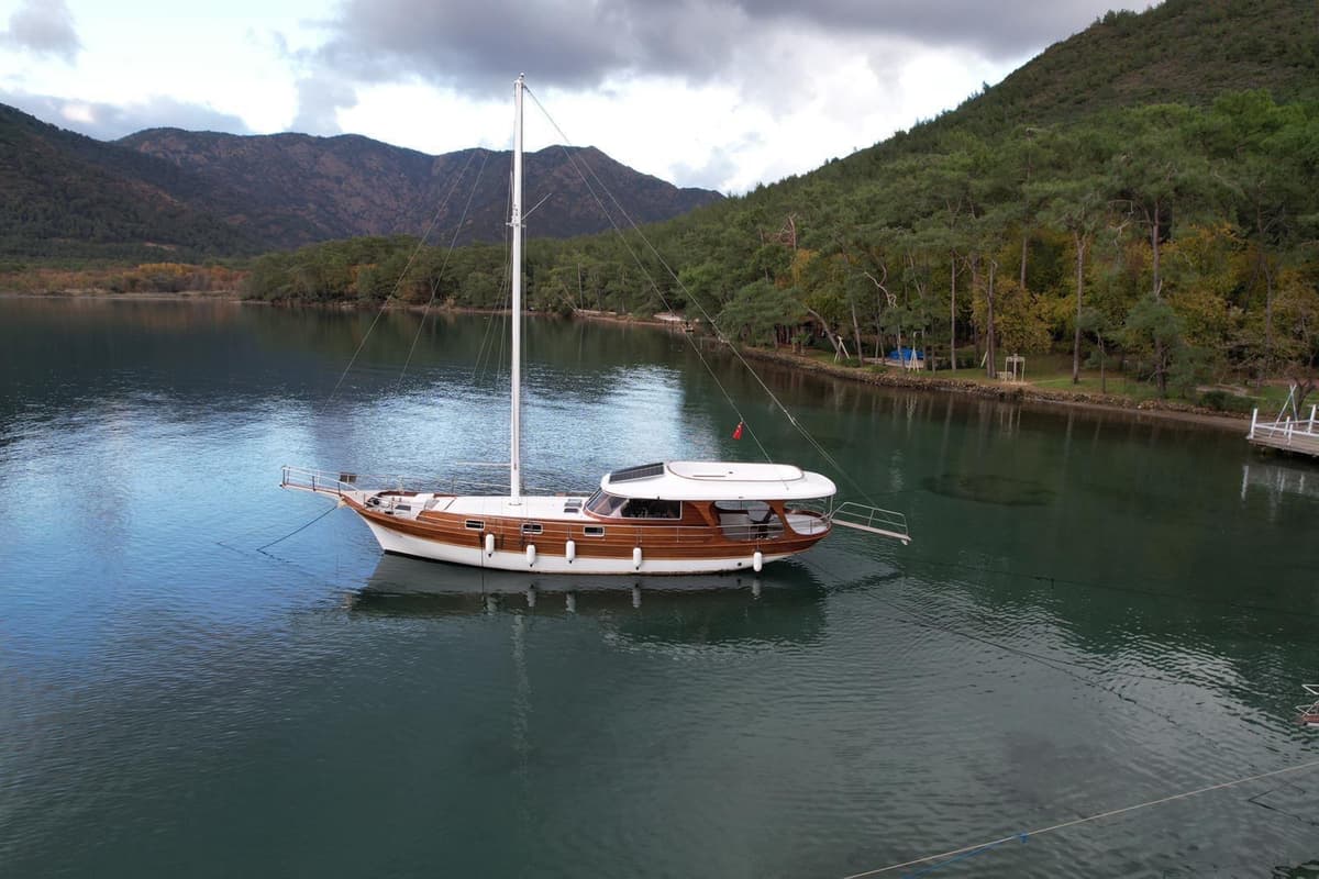 Marmaris kalkışlı 9 kişi kapasiteli Gulet - 1