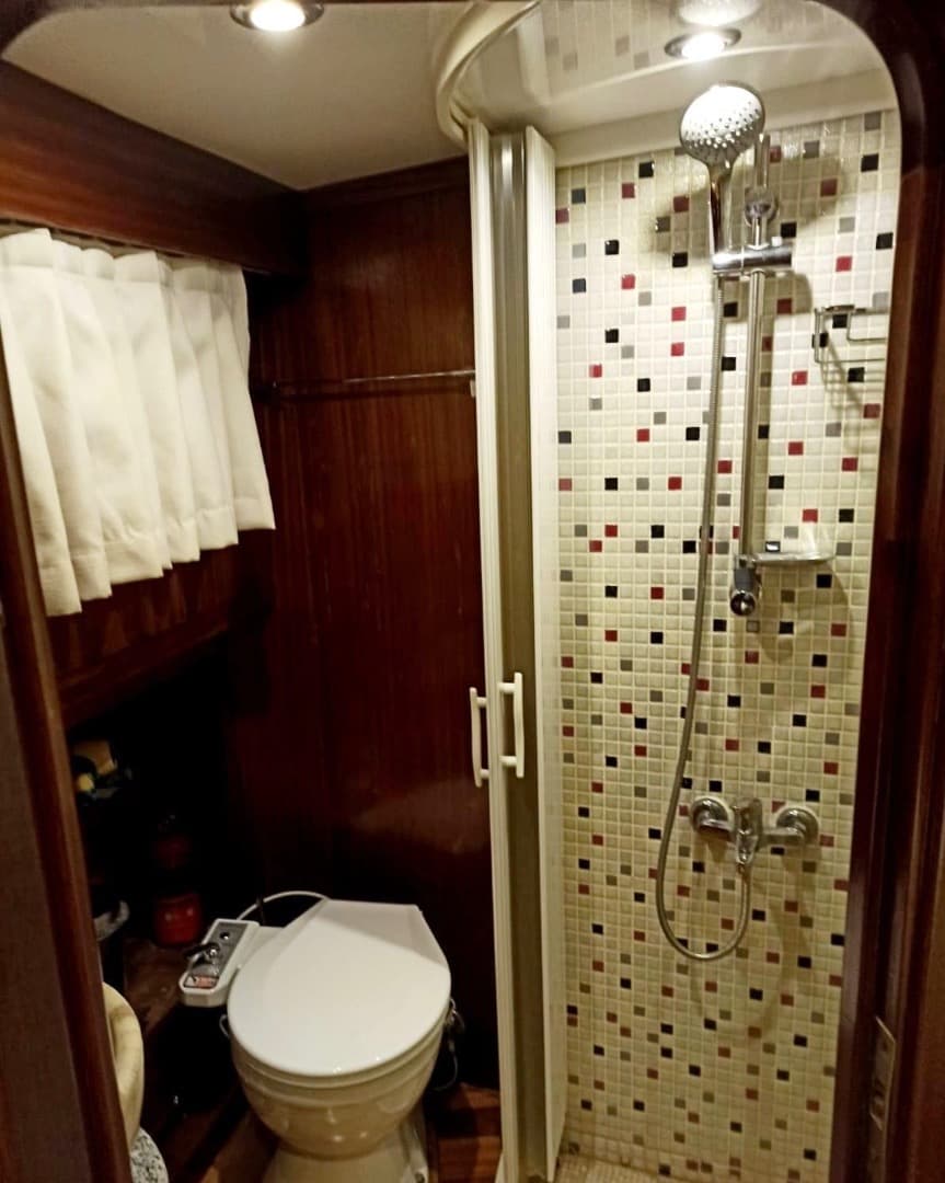 Marmaris kalkışlı 9 kişi kapasiteli Gulet - 4