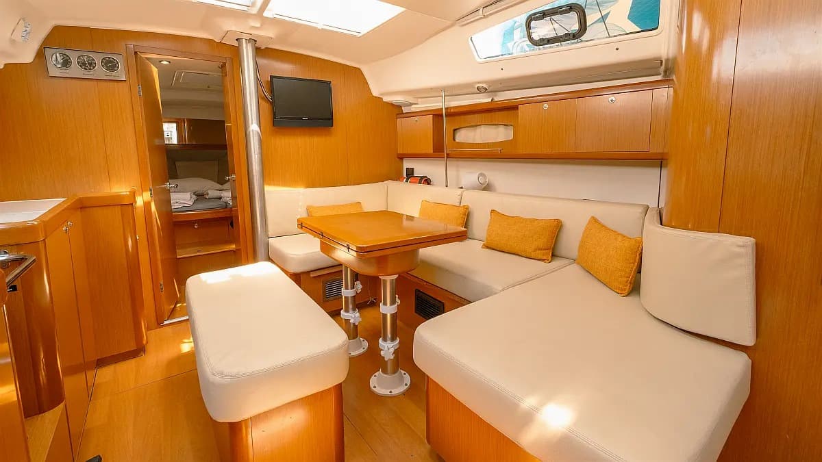 Beneteau Oceanis 40 (2008) - Fethiye - 4
