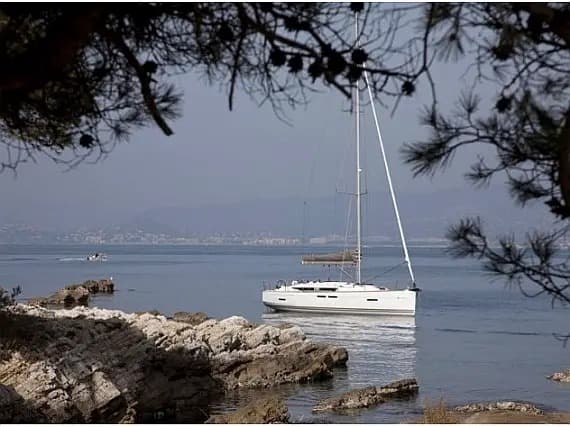 Marmaris'te 12 Metre Yelkenli - 1